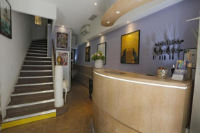 Отель Hôtel Alizé  Канны